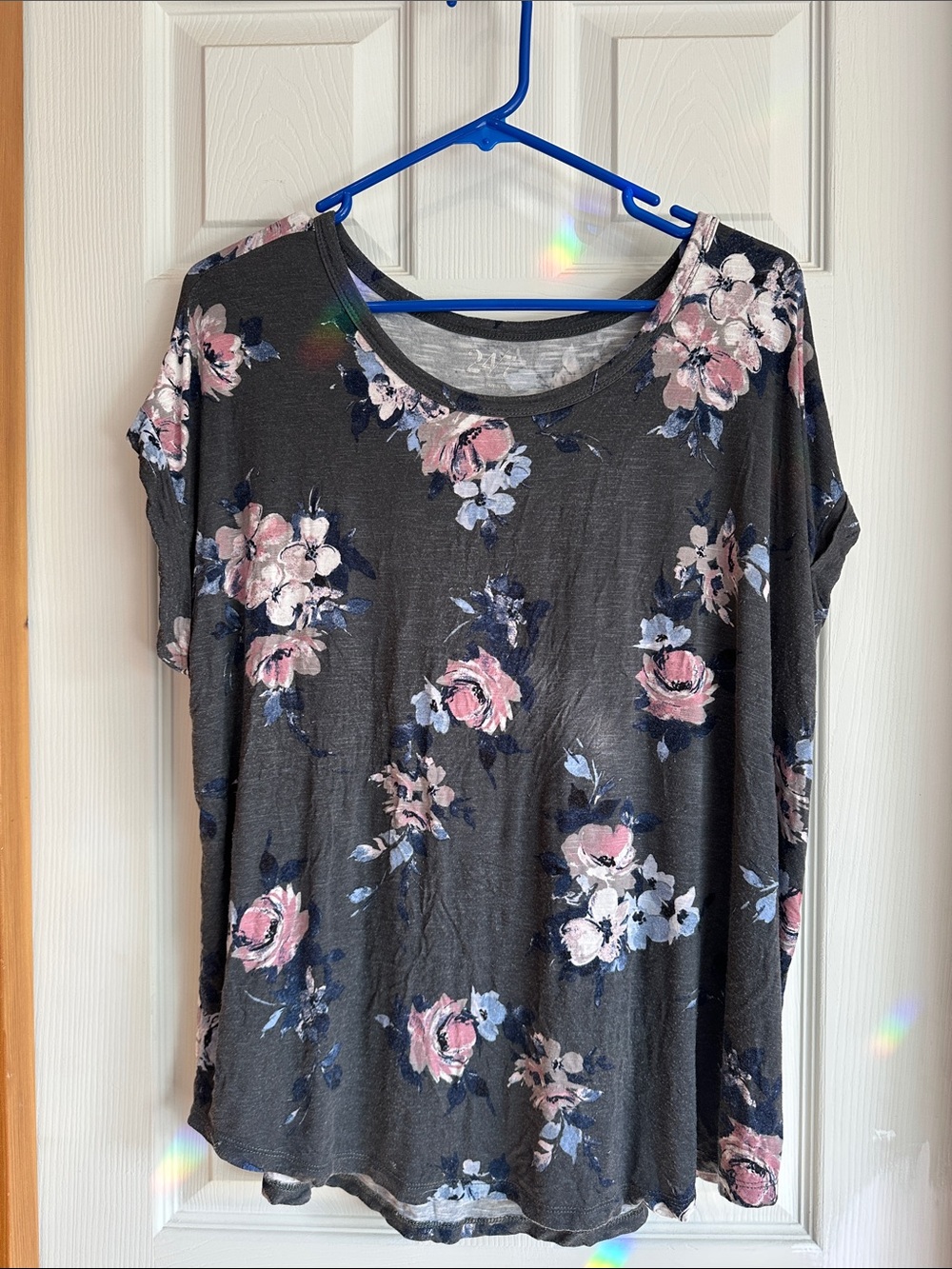 24/7 floral top